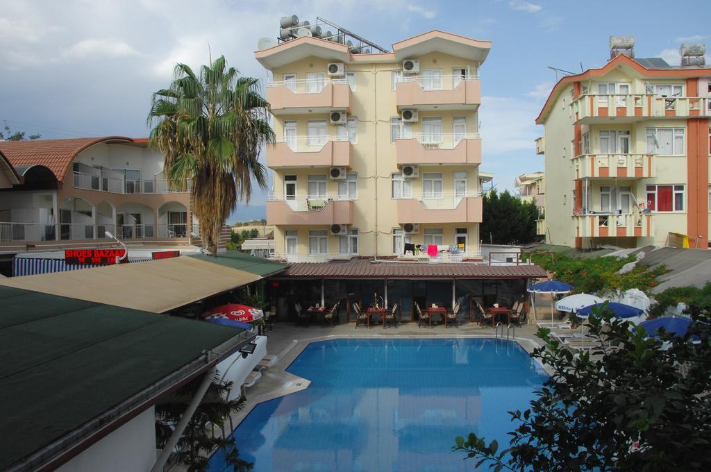 Side Orientt Apartments Exterior photo